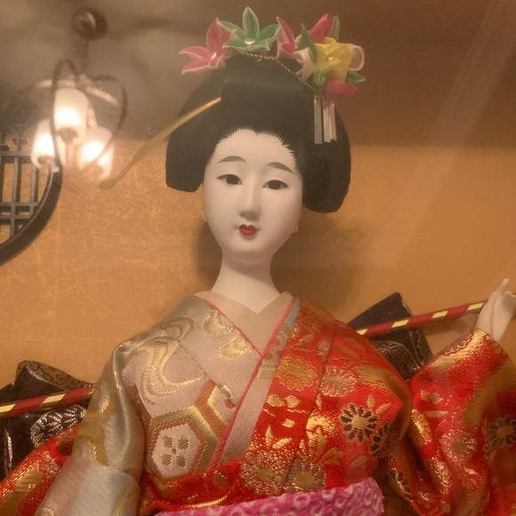 Traditional Japanese doll shadowbox